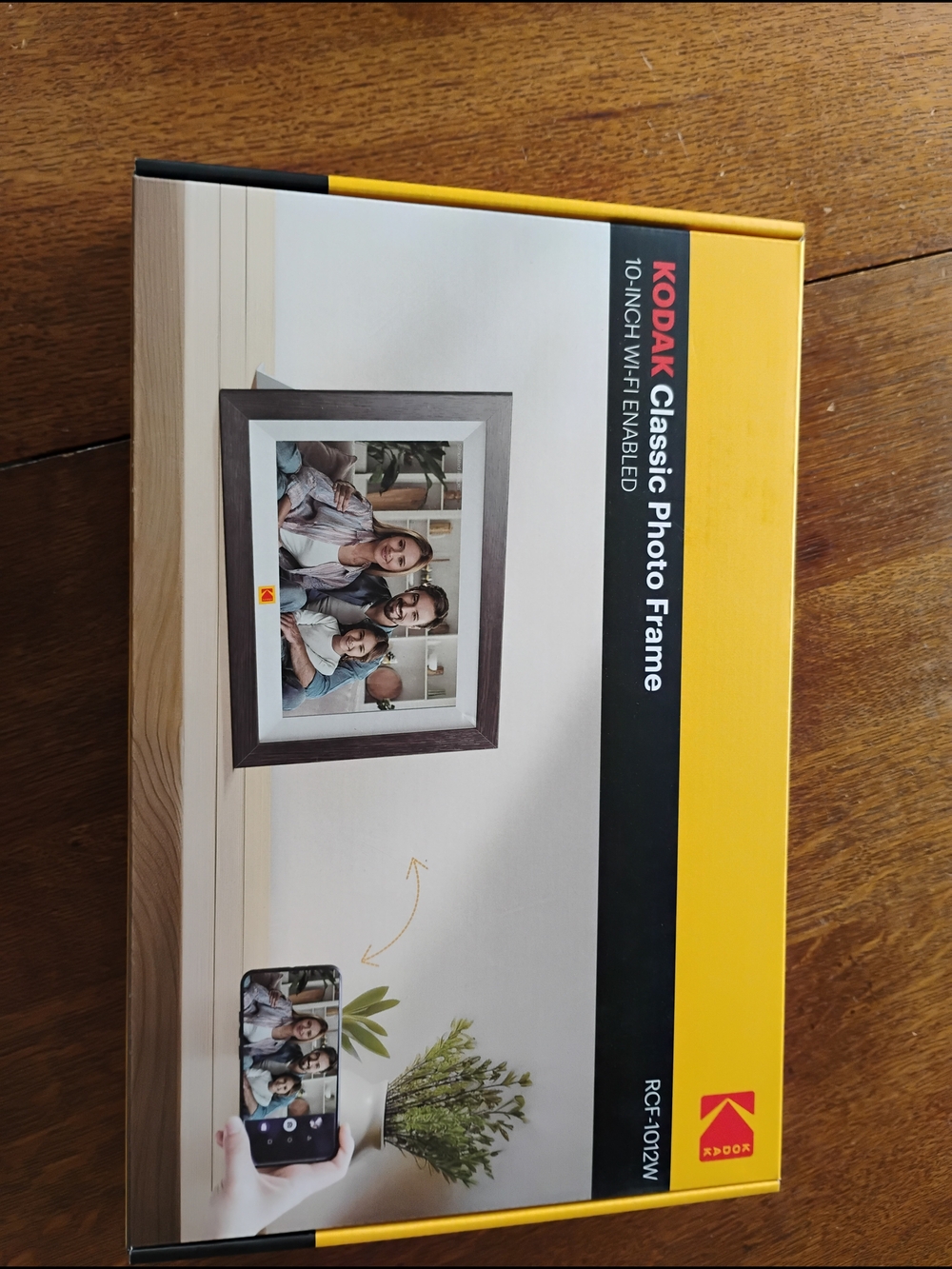 Kodak Classic Photo Frame in Yellow and Black Packaging